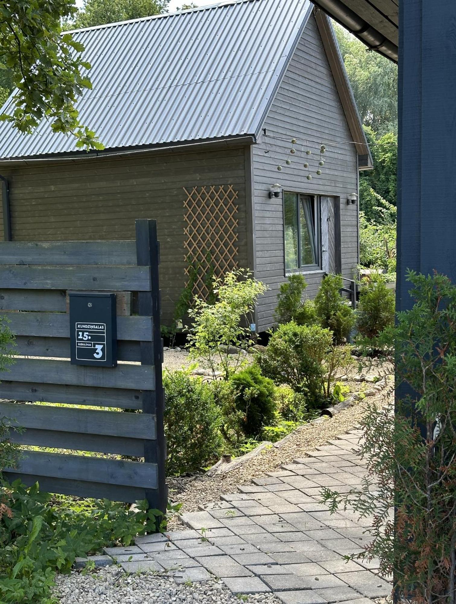 Villa Amazing Little House On An Island With Garden Riga Esterno foto
